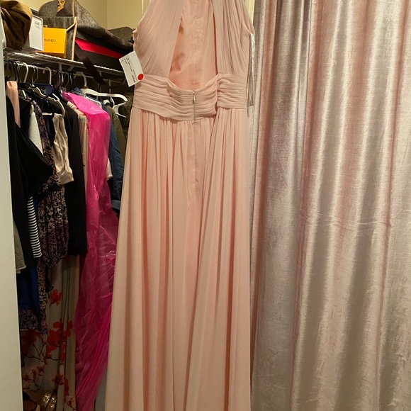 Gown - Picture 2 of 4